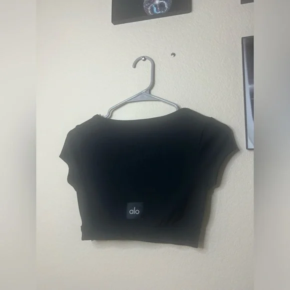 Alo yoga blissful Henley bra top - Picture 5 of 5